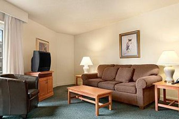 Knights Inn Lagoon Harbour Resort & Hotel (Provinz Ontario)